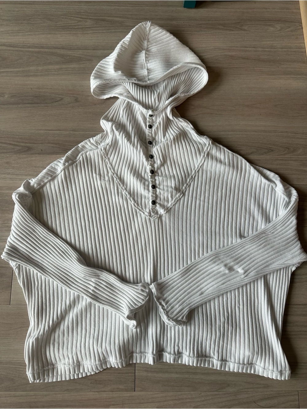 FREE PEOPLE MOVEMENT White Ribbed Sweater with Buttons Womens medium